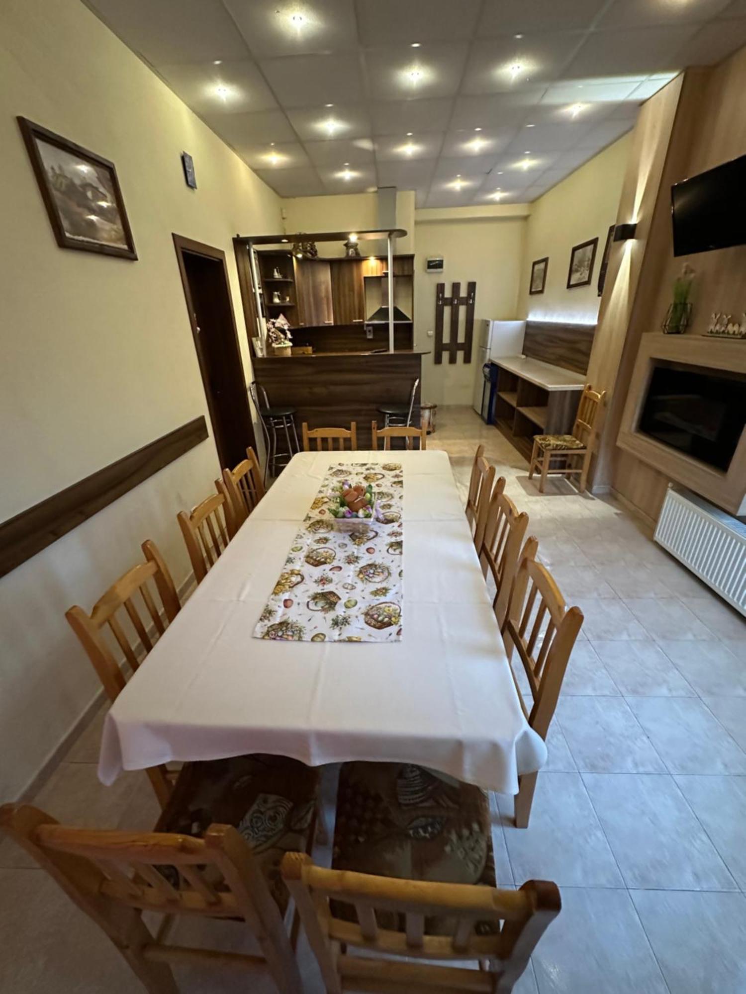 فندق Advel Guest Hous Madzhare المظهر الخارجي الصورة